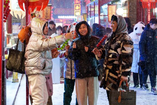 China Lunar New Year Preparations