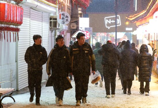 China Lunar New Year Preparations