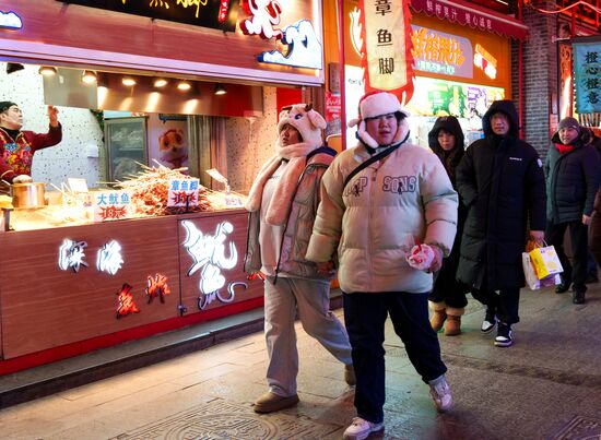 China Lunar New Year Preparations