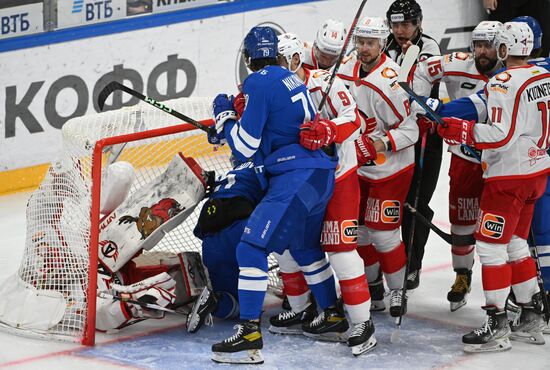 Russia Ice Hockey Kontinental League Dynamo - Avtomobilist