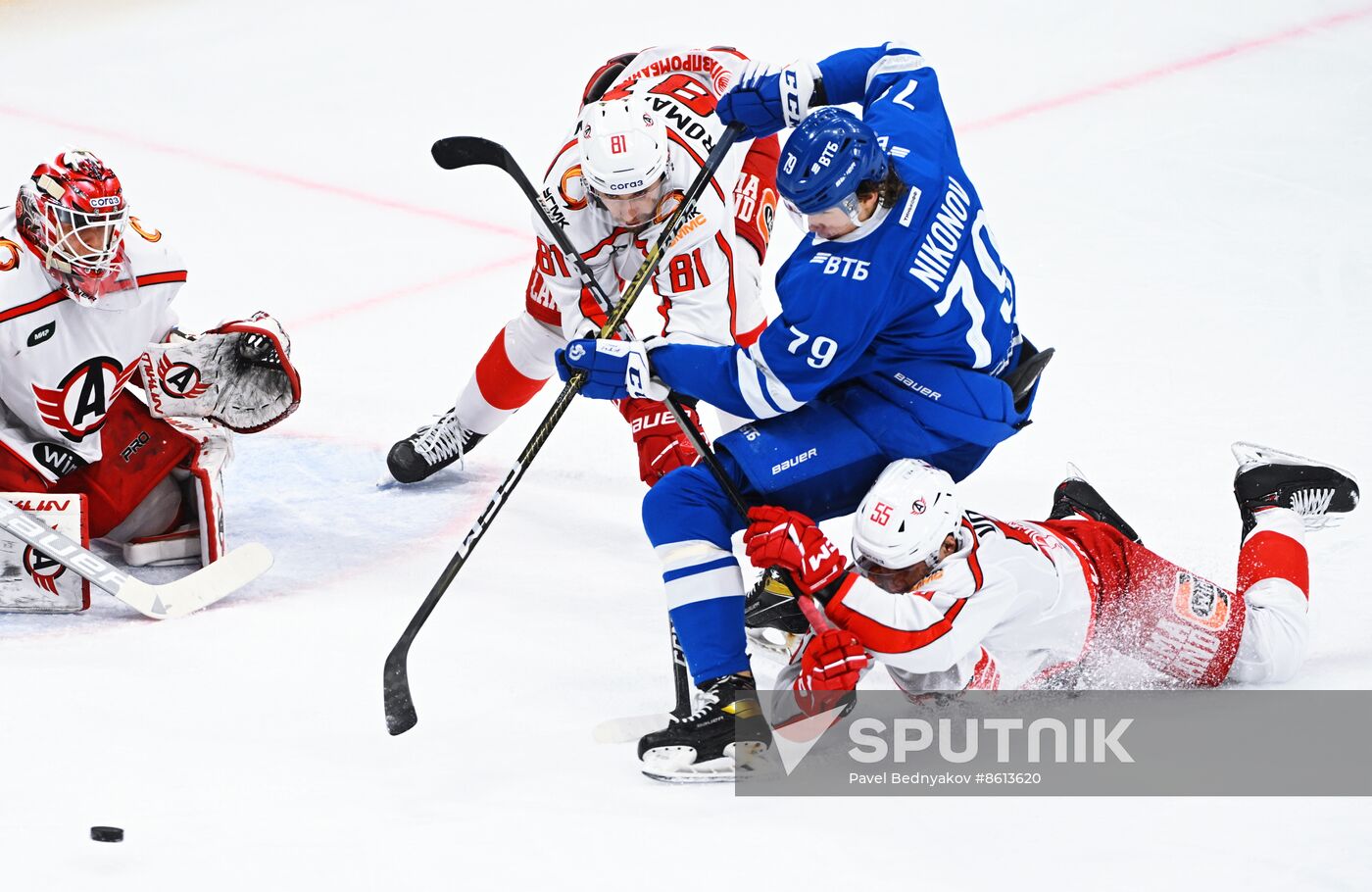 Russia Ice Hockey Kontinental League Dynamo - Avtomobilist