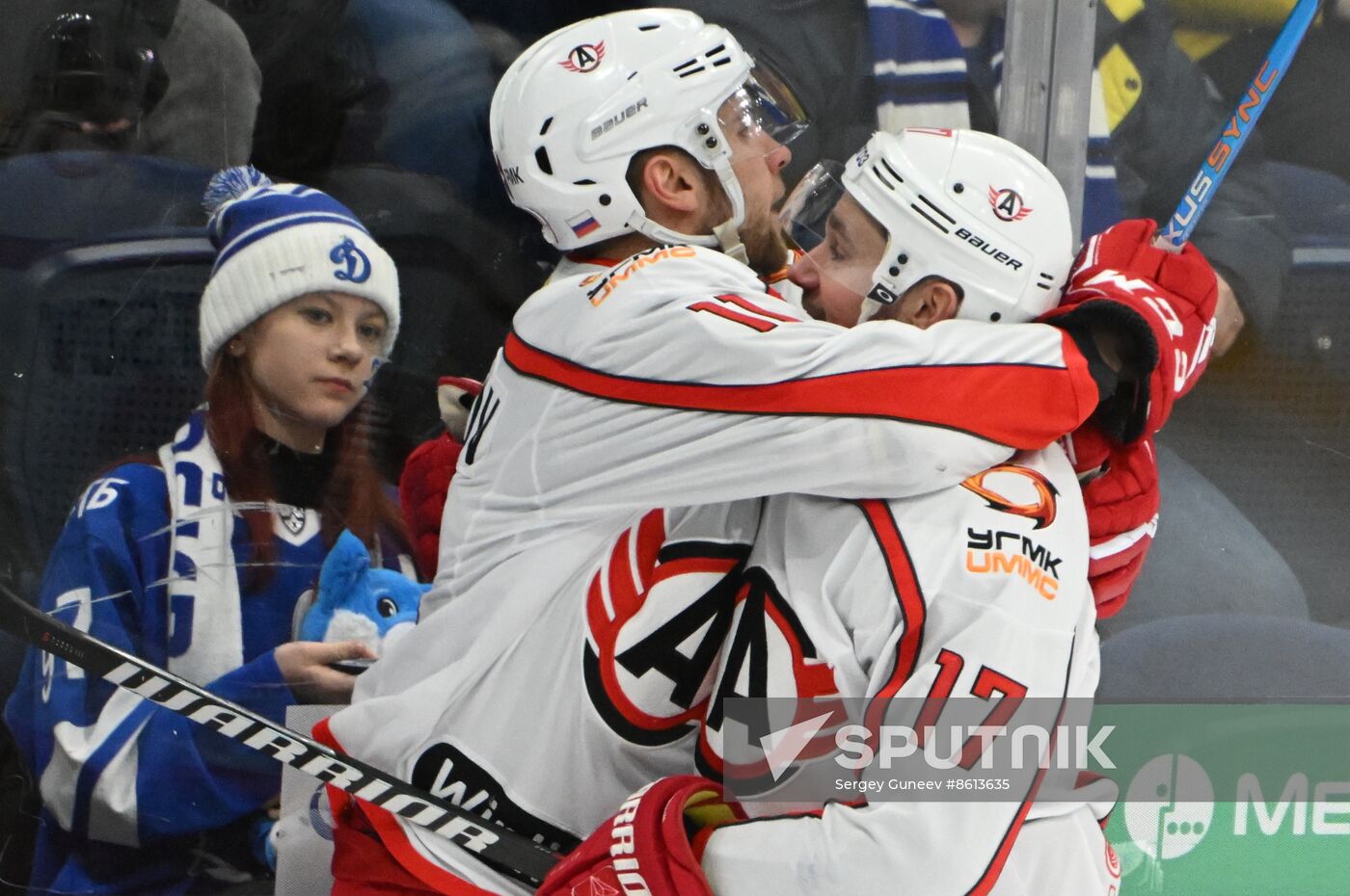 Russia Ice Hockey Kontinental League Dynamo - Avtomobilist