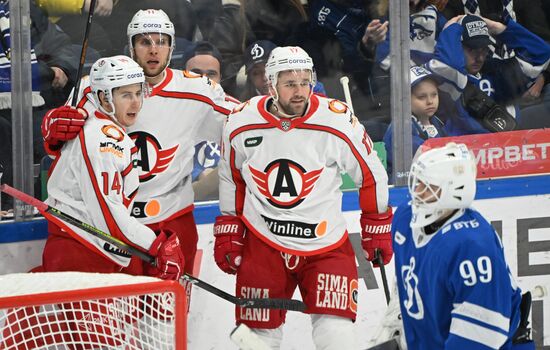 Russia Ice Hockey Kontinental League Dynamo - Avtomobilist