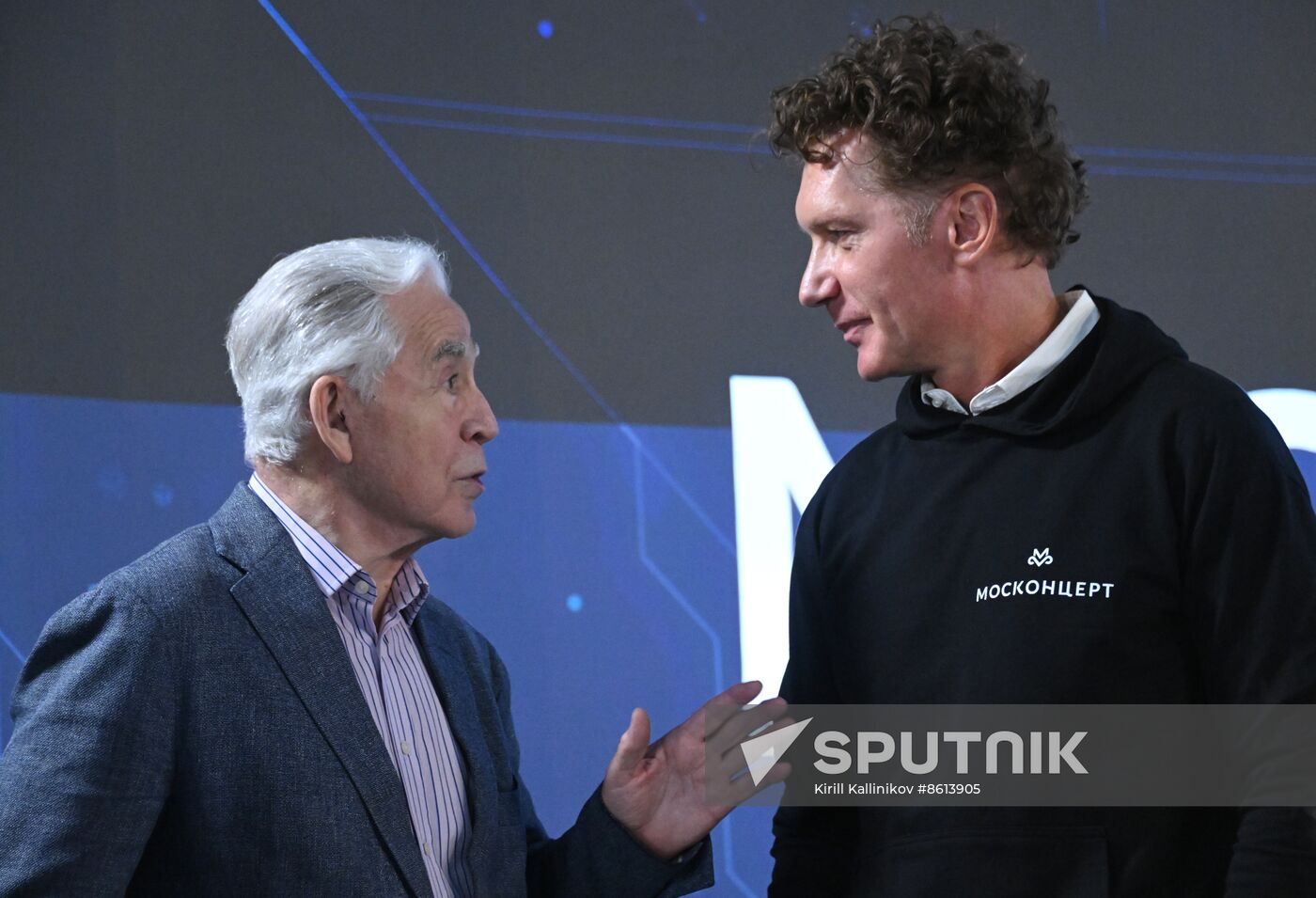 RUSSIA EXPO. Roundtable discussion with Mosconcert management