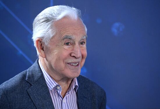 RUSSIA EXPO. Roundtable discussion with Mosconcert management