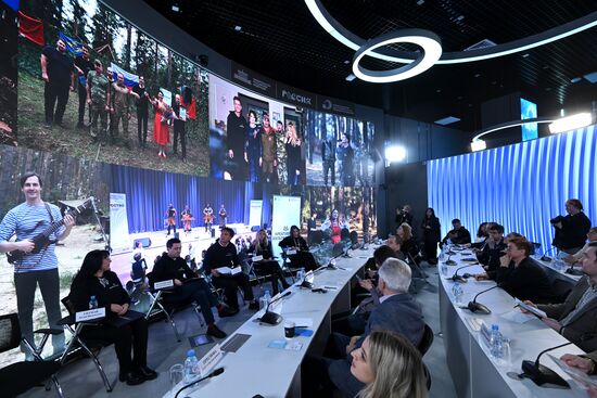 RUSSIA EXPO. Roundtable discussion with Mosconcert management