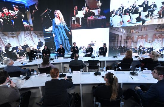 RUSSIA EXPO. Roundtable discussion with Mosconcert management