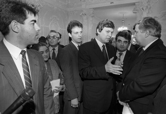 Meeting of theater workers and entrepreneurs in support of Russian President