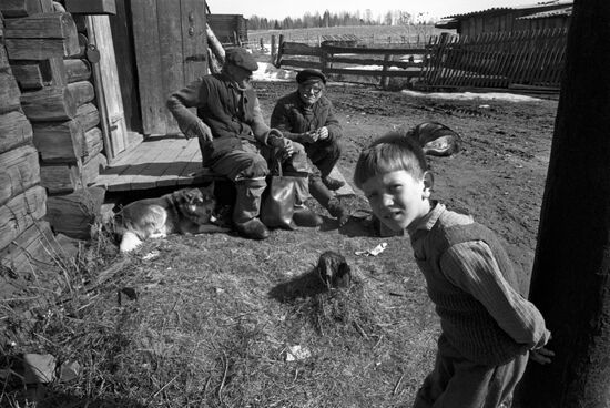 Abandoned village of Maliye Ozerki in Arkhangelsk Region