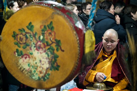 Russia Religion Buddhism Purification Ritual