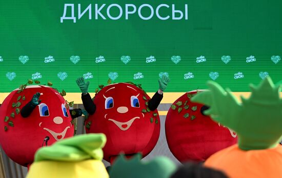 EXPO RUSSIA. Agricultural parade