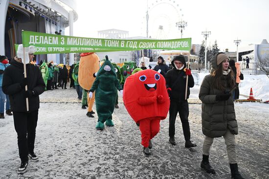 EXPO RUSSIA. Agricultural parade