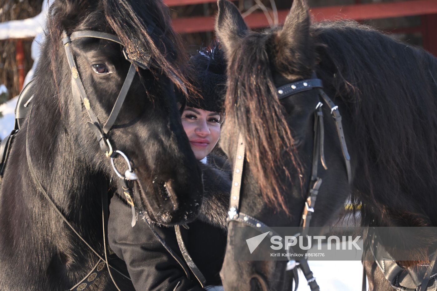 Russia Winter Horseback Hunting