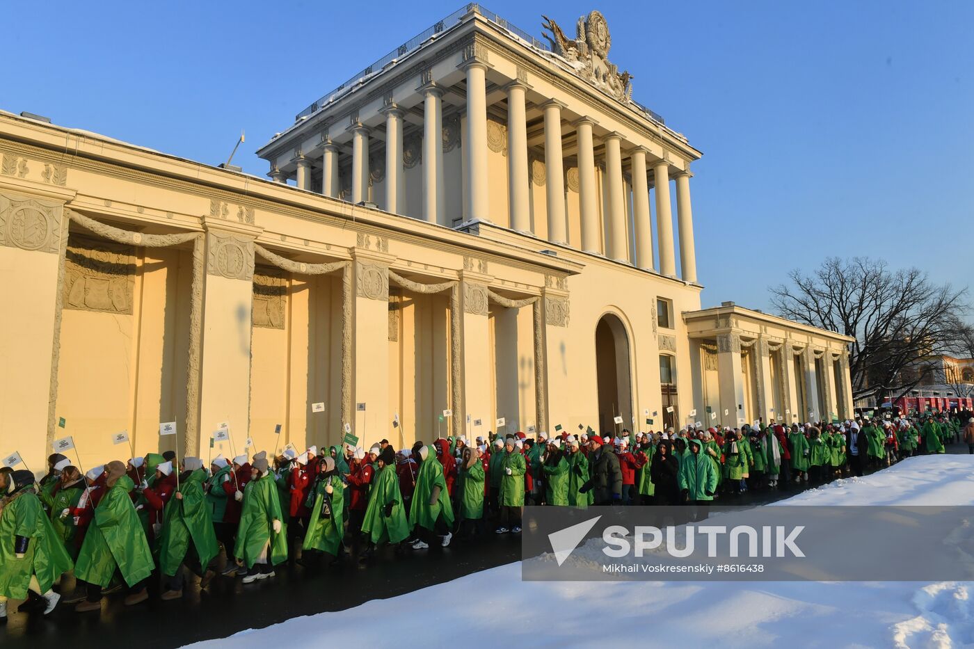 RUSSIA EXPO. Procession by tour guides of Rosmolodyozh's More Than Travel program and exhibition volunteers