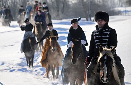 Russia Winter Horseback Hunting