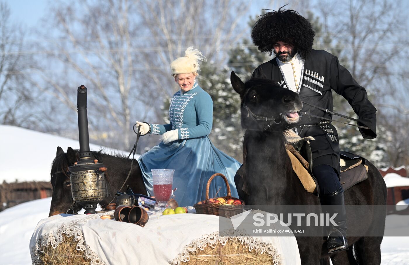 Russia Winter Horseback Hunting