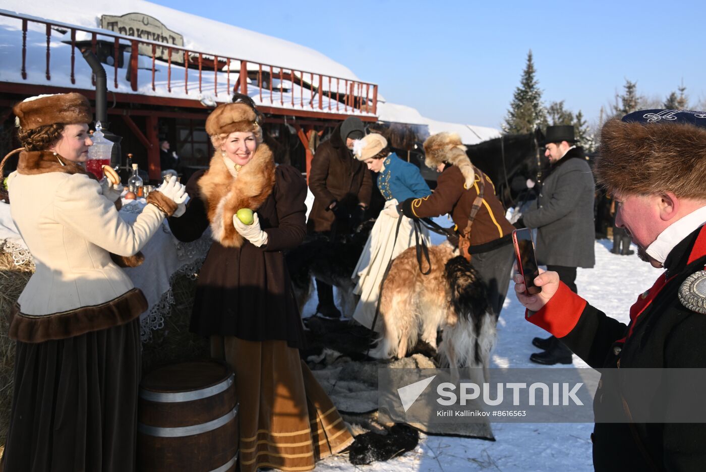 Russia Winter Horseback Hunting