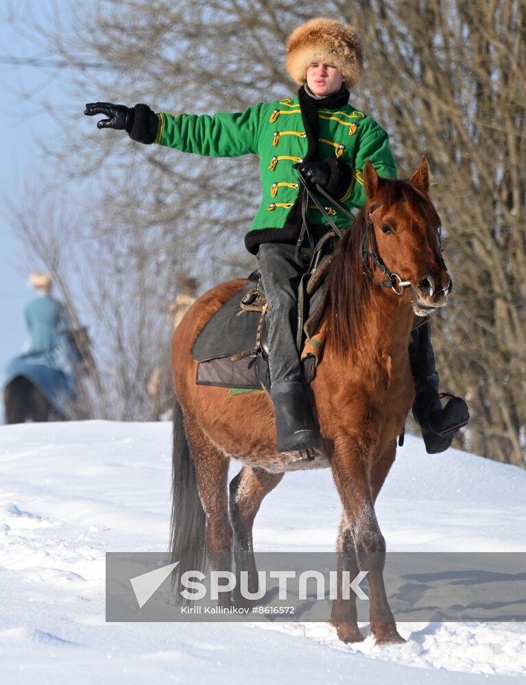 Russia Winter Horseback Hunting