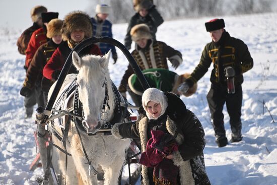 Russia Winter Horseback Hunting
