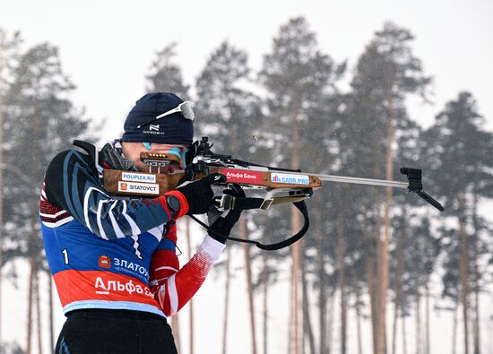 Russia Spartakiad Biathlon Men Pursuit