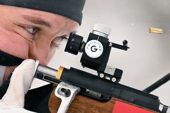 Russia Spartakiad Biathlon Men Pursuit