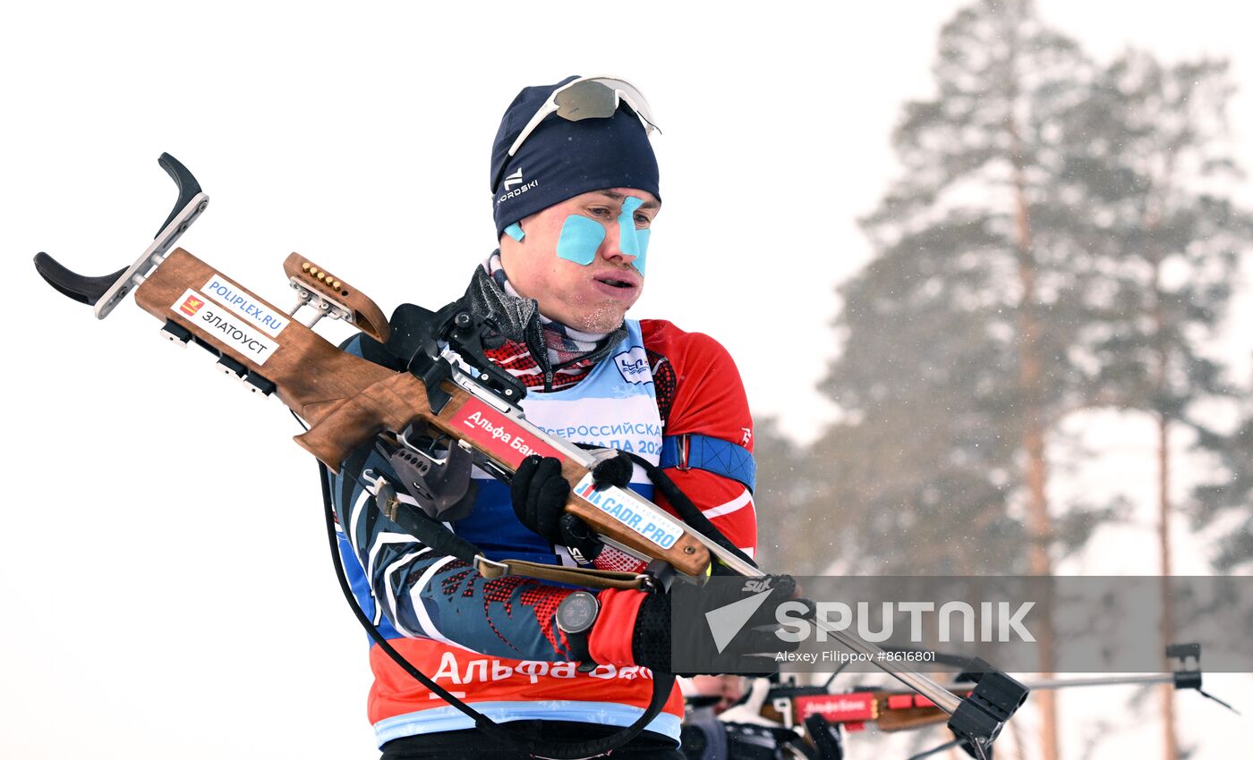 Russia Spartakiad Biathlon Men Pursuit