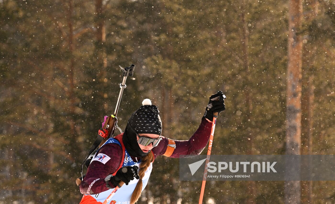 Russia Spartakiad Biathlon Women Pursuit