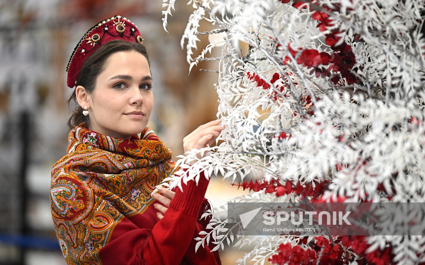 RUSSIA EXPO. Department Store