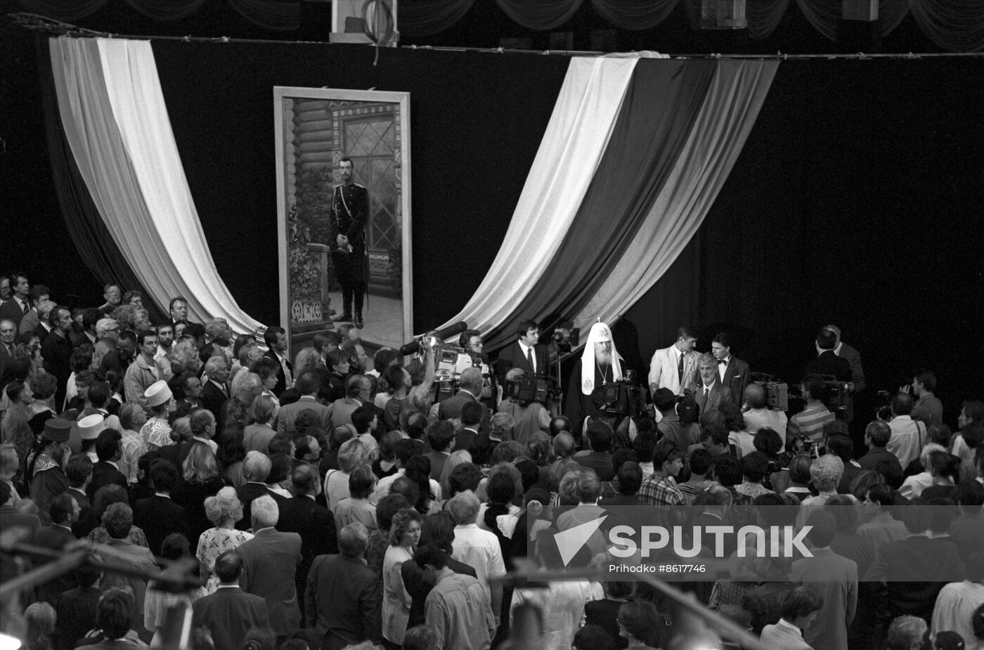 Exhibition Last Russian Emperor marking 380th anniversary of House of Romanovs at Manege Central Exhibition Hall