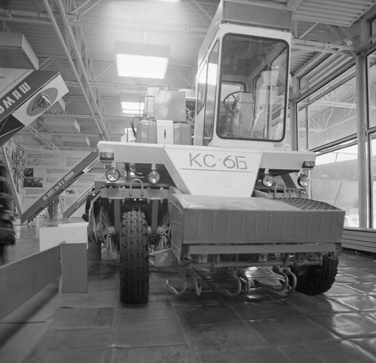 Agricultural Equipment'72 international exhibition in Sokolniki