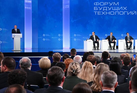 Russia Putin Future Technologies Forum