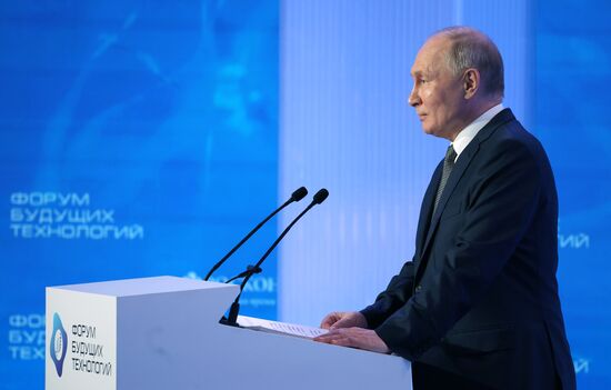 Russia Putin Future Technologies Forum