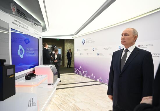 Russia Putin Future Technologies Forum