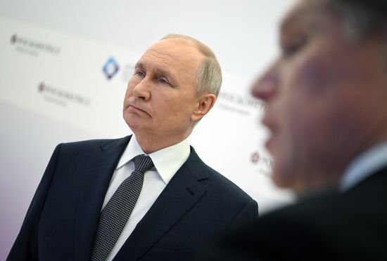 Russia Putin Future Technologies Forum