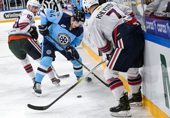 Russia Ice Hockey Kontinental League Sibir - Neftekhimik