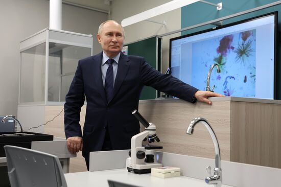 Russia Putin Ural Federal District