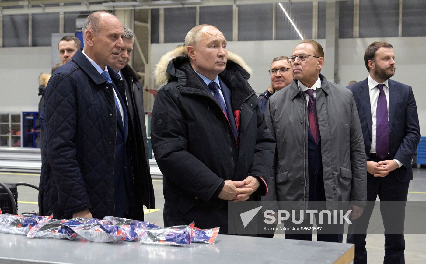 Russia Putin Ural Federal District