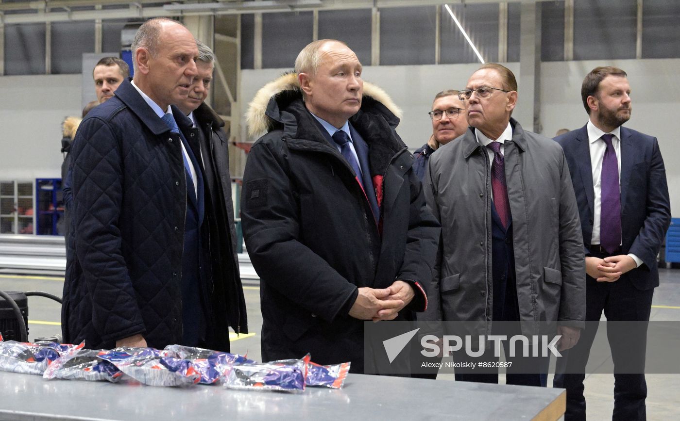 Russia Putin Ural Federal District