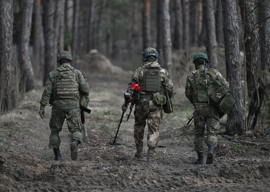 Russia Ukraine Military Operation Engineer Unit