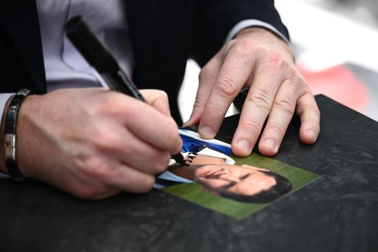 Russia EXPO. Autograph session with Spartak legends