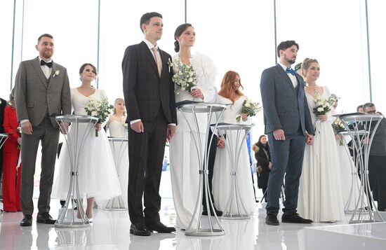 RUSSIA EXPO. Wedding ceremony for 16 couples working in nuclear industry from ten Russian cities from Moscow to Murmansk