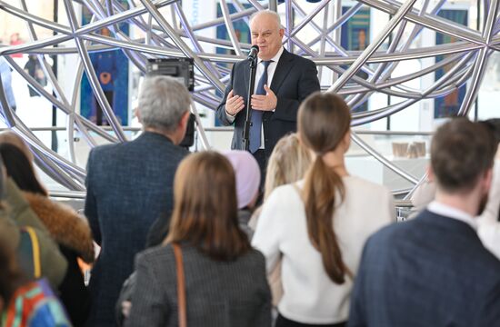 RUSSIA EXPO. Wedding ceremony for 16 couples working in nuclear industry from ten Russian cities from Moscow to Murmansk