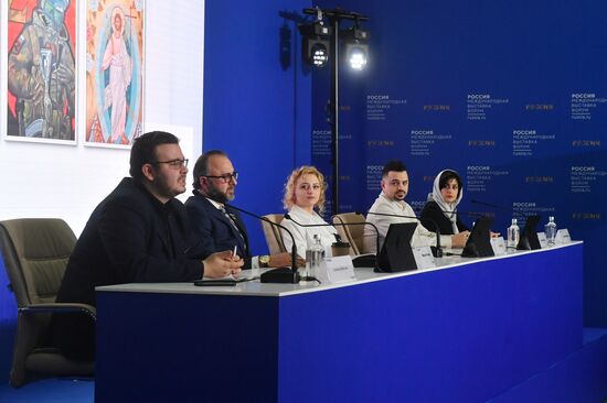 RUSSIA EXPO. Presentation of Art without Borders public online project