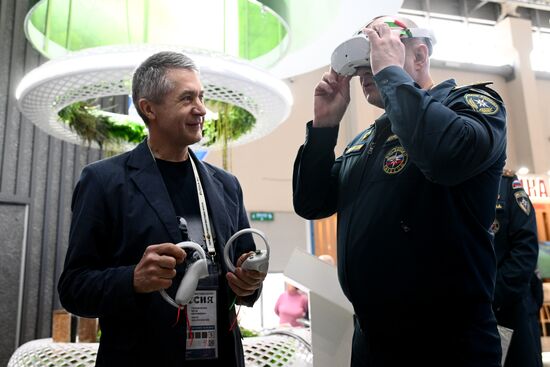 RUSSIA EXPO. Russian Emergencies Minister Alexander Kurenkov attends exhibition