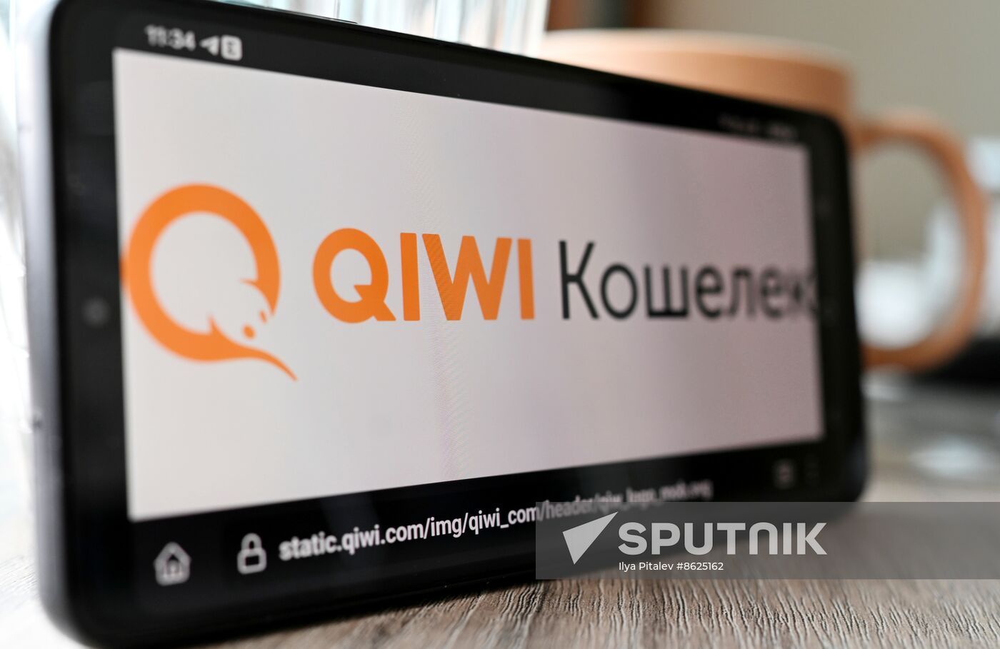 Russia Qiwi Bank Licence Revoking