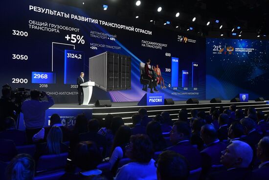 The International RUSSIA EXPO Forum and Exhibition. Plenary session, Key Achievements and Results in Transport Industry. Pavilion 75. Vitaly Savelyev, Russian Minister of Transport. Location: Russia, Moscow. Author: Mikhail Voskresenskiy/Sputnik. RUSSIA EXPO. Plenary session, Key Achievements and Results in Transport Industry