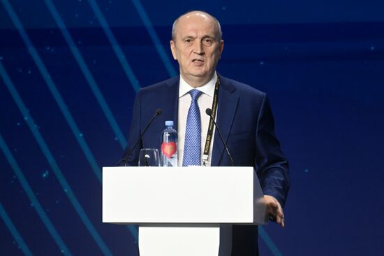 The International RUSSIA EXPO Forum and Exhibition. Plenary session, Key Achievements and Results in Transport Industry. Pavilion 75. Vasily Desyatkov, Russian Deputy Minister of Transport. Location: Russia, Moscow. Author: Mikhail Voskresenskiy/Sputnik. RUSSIA EXPO. Plenary session, Key Achievements and Results in Transport Industry
