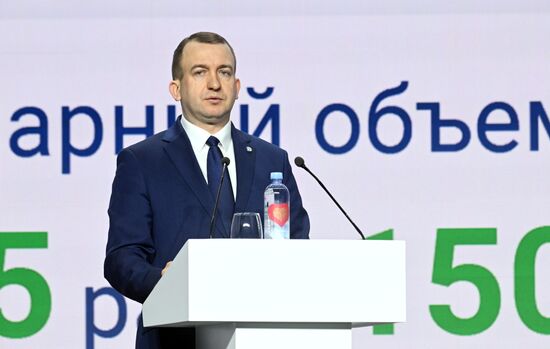 The International RUSSIA EXPO Forum and Exhibition. Plenary session, Key Achievements and Results in Transport Industry. Pavilion 75. Vladimir Poteshkin, Russian Deputy Minister of Transport. Location: Russia, Moscow. Author: Mikhail Voskresenskiy/Sputnik. RUSSIA EXPO. Plenary session, Key Achievements and Results in Transport Industry