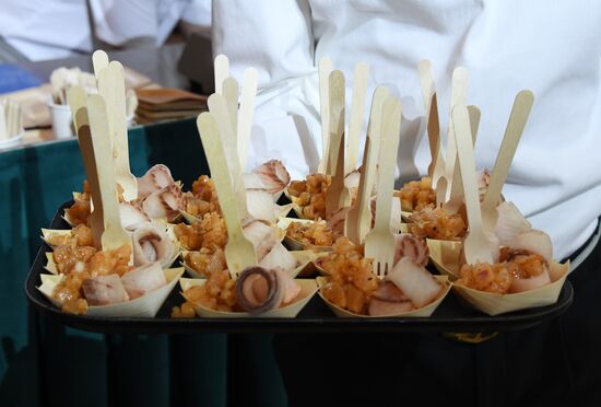 RUSSIA EXPO. Home Shores Gastronomic Cruise from Vodokhod cruise company