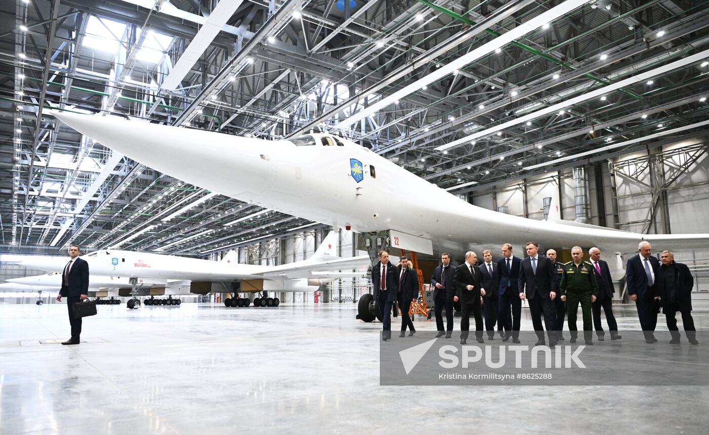 Russia Putin Kazan Aircraft Plant